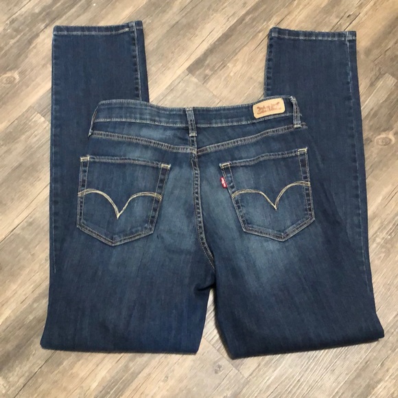 Levi's Denim - Levi’s Mid Rise Skinny Jean SZ 6 M EUC
